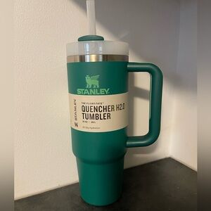 Stanley 30 oz Quencher H2.0 FlowState Tumbler